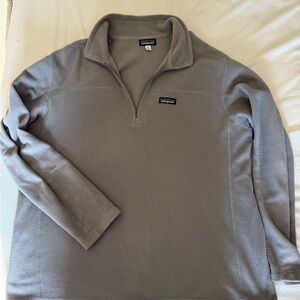 Patagonia Light Gray Fleece Pullover